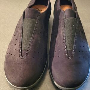 BRAND NEW CLARKS COLLECTION CUSHION SOFT